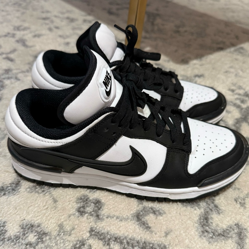 Gently used Nike Dunks.